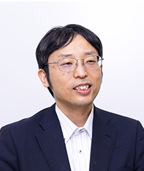 高田 直樹の顔写真