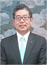富永 充敏 氏