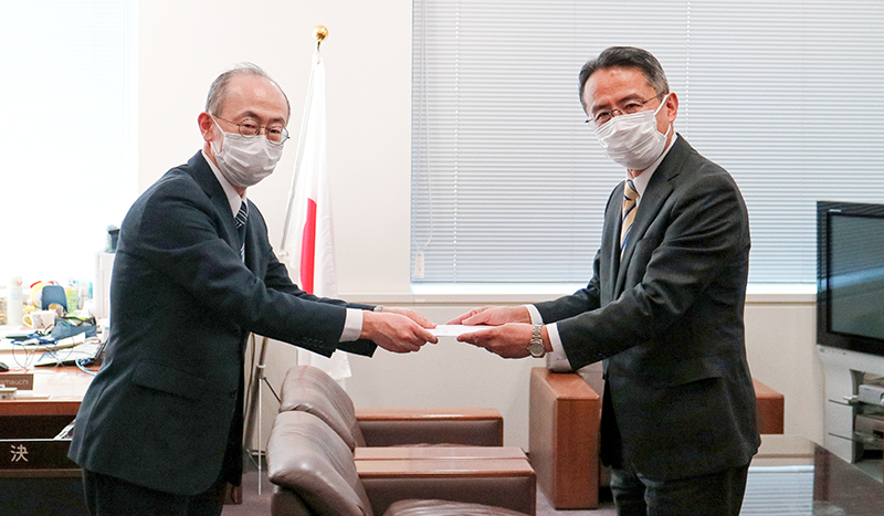 認定書交付式の様子